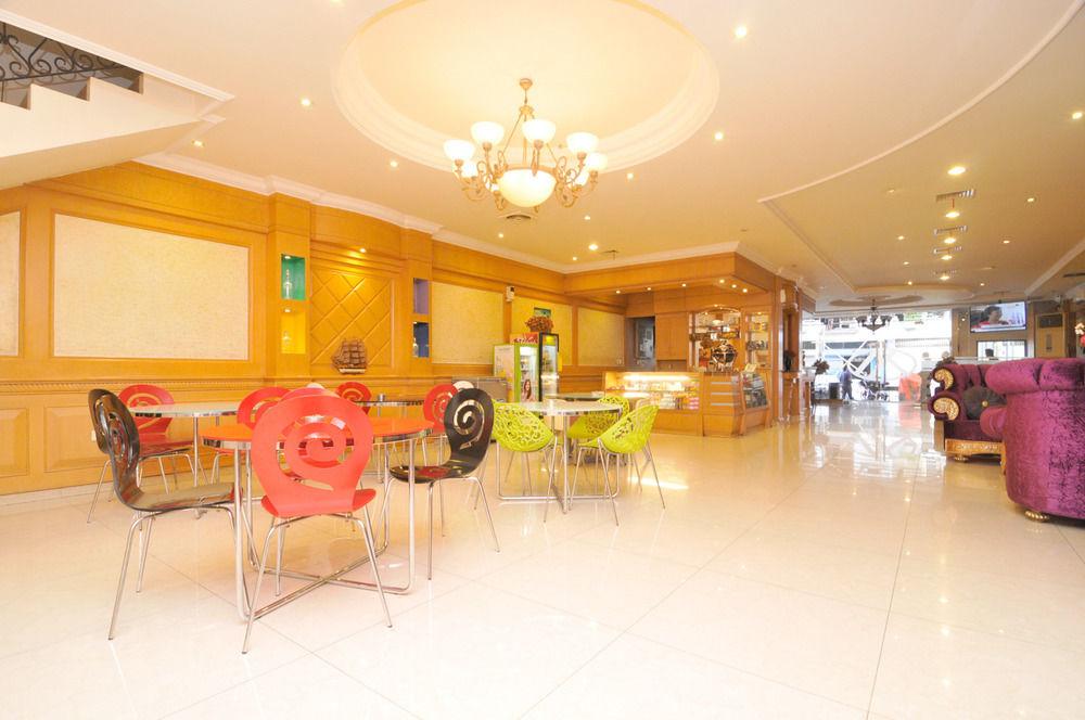 Hotel Maricaya Makassar Eksteriør bilde
