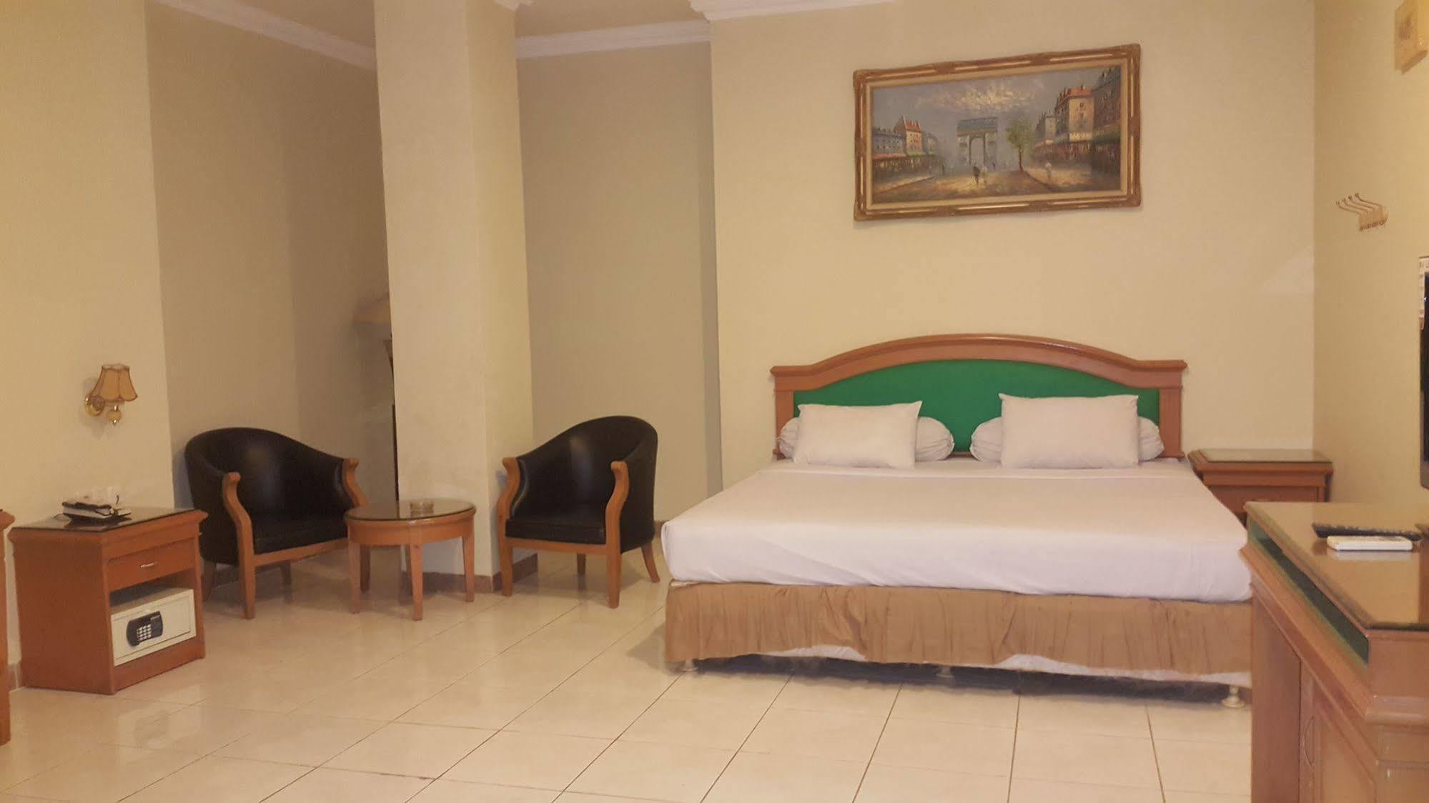 Hotel Maricaya Makassar Eksteriør bilde