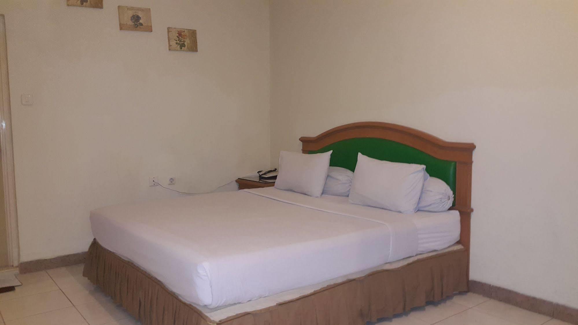 Hotel Maricaya Makassar Eksteriør bilde